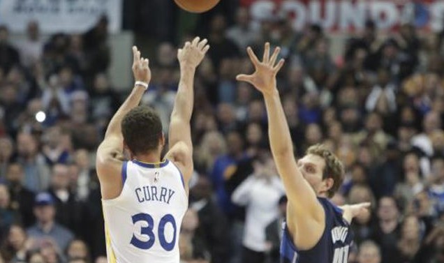  库里三分绝杀勇士险胜凯尔特人  